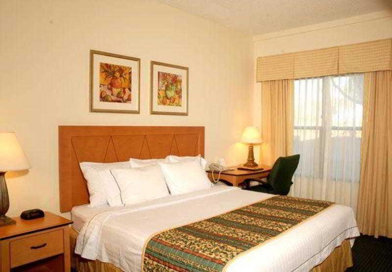 Sonesta Es Suites Phoenix Гудиър Екстериор снимка